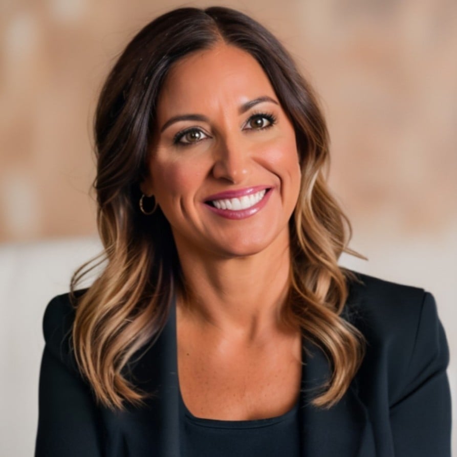 Director Elena Villaseñor Sullivan